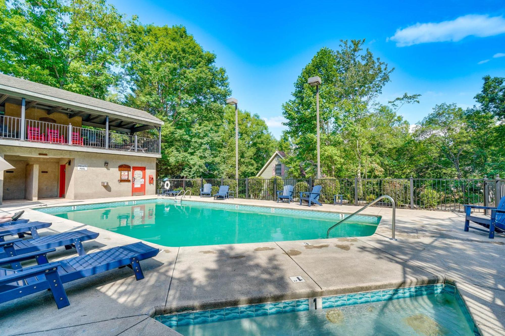 Smoky Mountain Cabin With Deck And Hot Tub! Pigeon Forge Luaran gambar